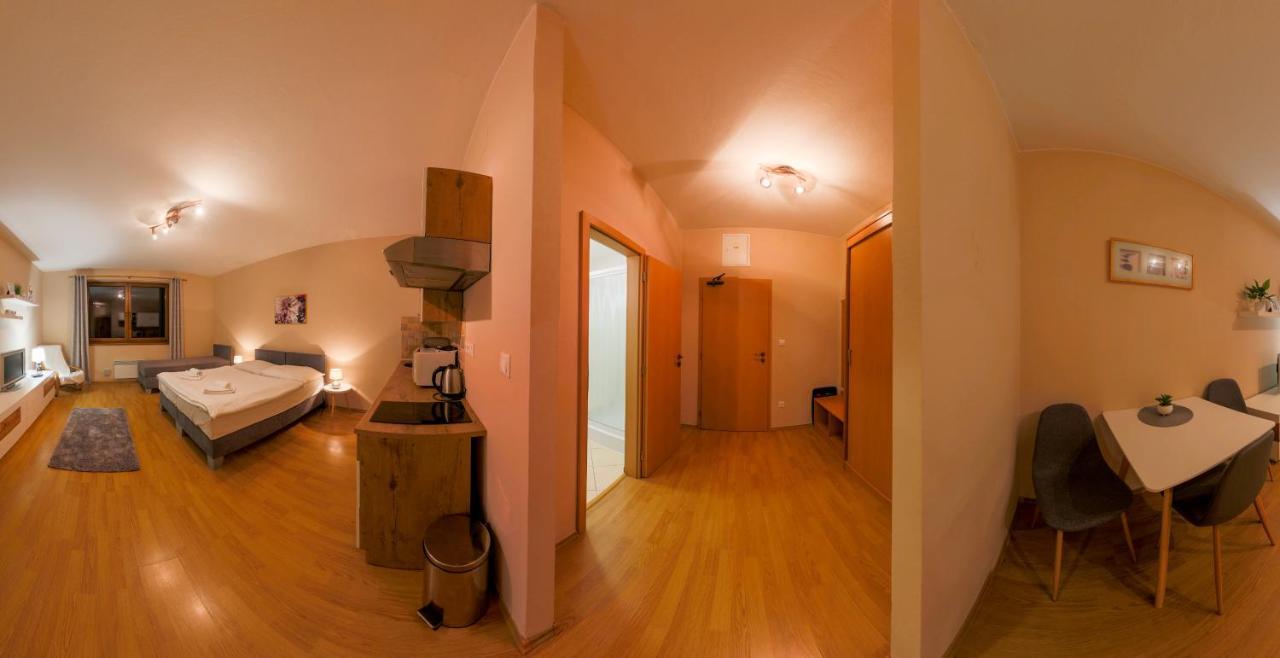 Apartmany Fatrapark 1 S Wellnessom Hrabovska Dolina Ruzomberok Exteriör bild